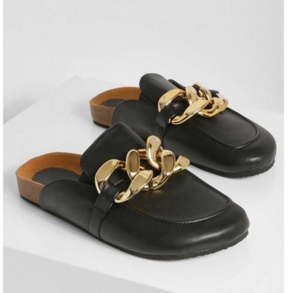 !! NEW !! Chunky Chain Detail Mules in Black Vegan Leather - Picture 3 of 14